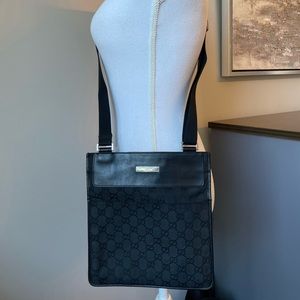 Gucci Black Canvas and Leather Crossbody Bag